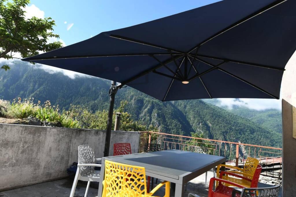 Logement rénové avec vue panoramique La Saussaz Exterior foto