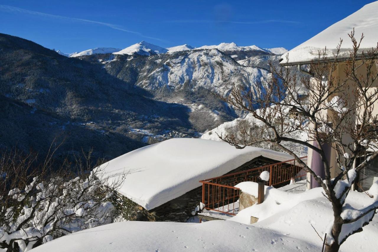 Logement rénové avec vue panoramique La Saussaz Exterior foto